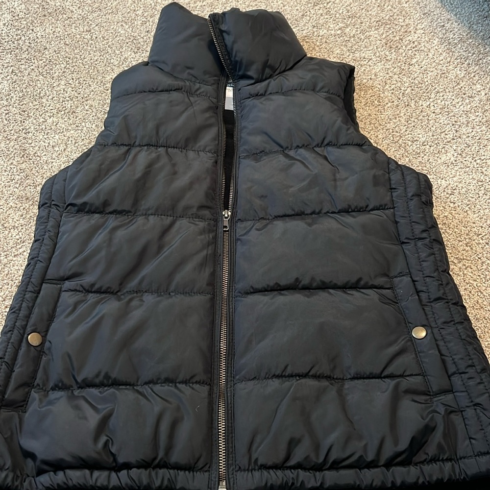 old navy puffer jacket-size small
